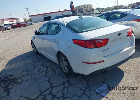2015 Kia Optima Lx из США, поврежденный, VIN 5XXGM4A72FG361176